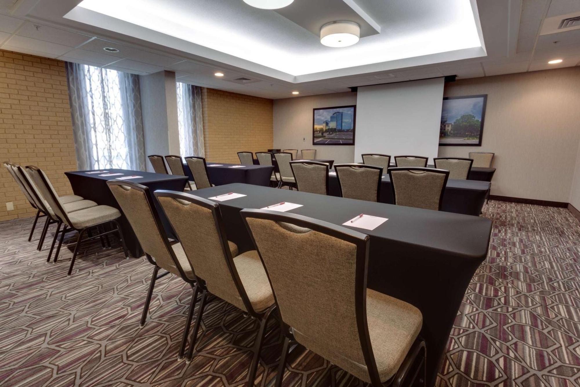 Drury Inn & Suites Overland Park Dış mekan fotoğraf